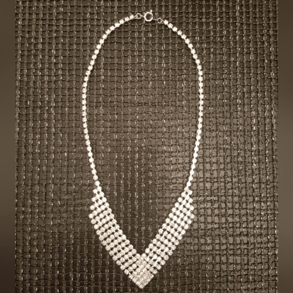 Vintage Austrian Crystals Bling Necklace - Picture 1 of 4